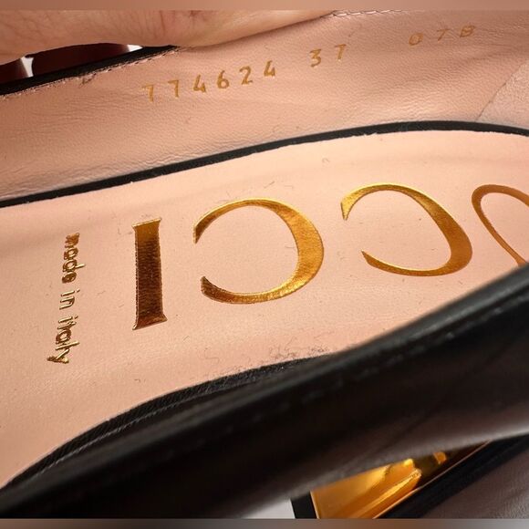 Gucci Baby Horsebit Pumps Black Leather Mid Block
Heel Square Toe EU 37 US 7 - Picture 7 of 13